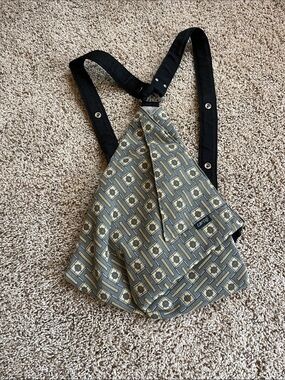 Carogi Patterned Crossbody Sling Bag in Gray and Gold